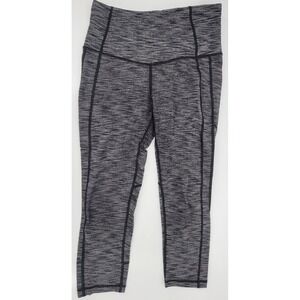 VICTORIA'S SECRET SPORT Women's Size Medium Mid Rise‎ Black/Gray Capri Leggings